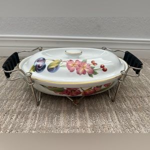 Royal Worcester Pershore casserole dish